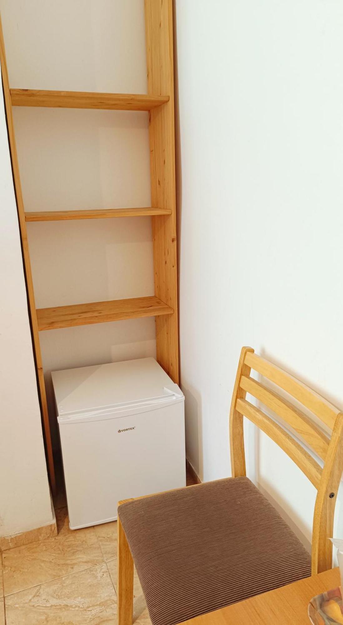 Pensiunea Valea Cernei Teliucu Inferior Buitenkant foto